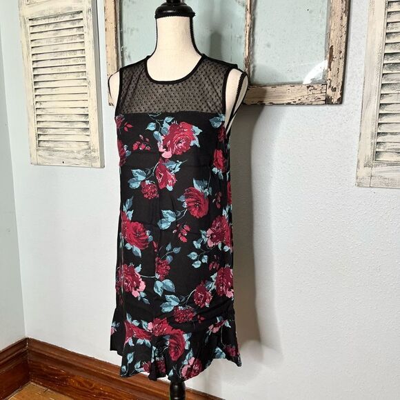 Adorable NWT Dress by Splendid - Picture 3 of 10